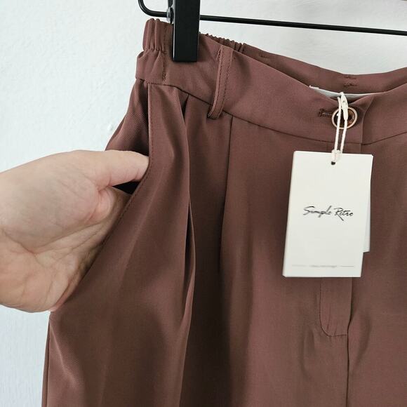 NEW Simple Retro Daiki Chiffon Straight Shorts M Brown Knee Lengths NWT - Picture 6 of 8